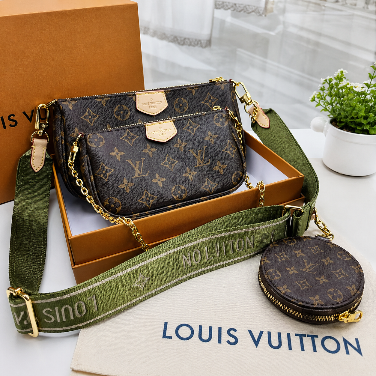 Louis Vuitton Multi Pochette Accessoires with Khaki Green Strap