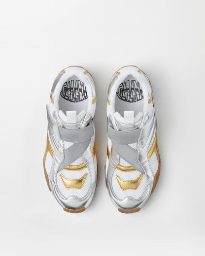 Galaxia Metallic Sneakers