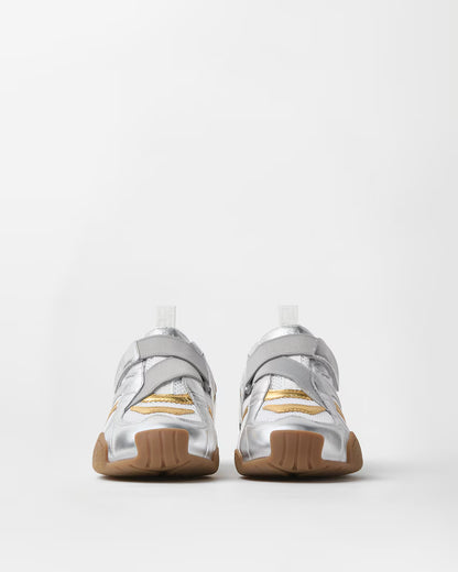 Galaxia Metallic Sneakers
